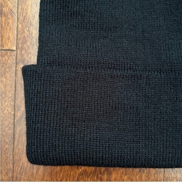 Jeffree Star Weirdo Knitted Beanie, Black and White, Embroidered Lettering, NWOT - Picture 6 of 7
